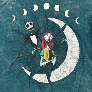 Disney The Nightmare Before Christmas Green T-Shirt Size Medium Distressed